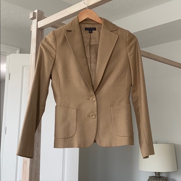 Banana Republic Jackets & Blazers - 100% WOOL BANANA REPUBLIC BLAZER